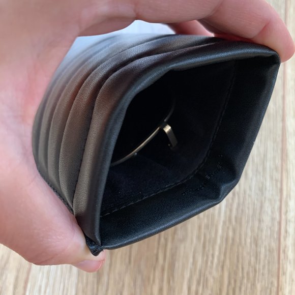 VICTORIA BECKHAM Classic V Metal Navigator Sunglasses In Gold Blue - Picture 6 of 6